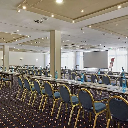 Hotel H+ Koeln 4*
