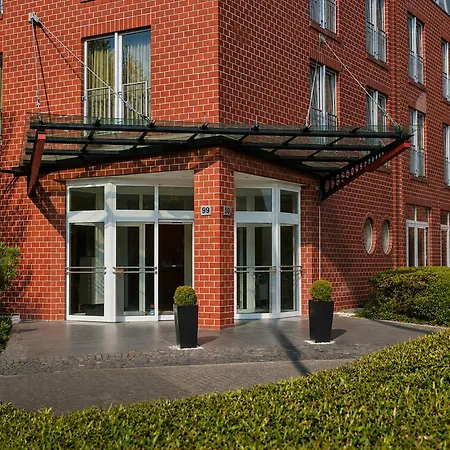 מלון Sunday Hotel Koeln Huerth הירט