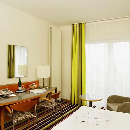 H+ Koeln Hotel