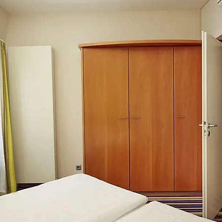 Hotel H+ Koeln Huerth