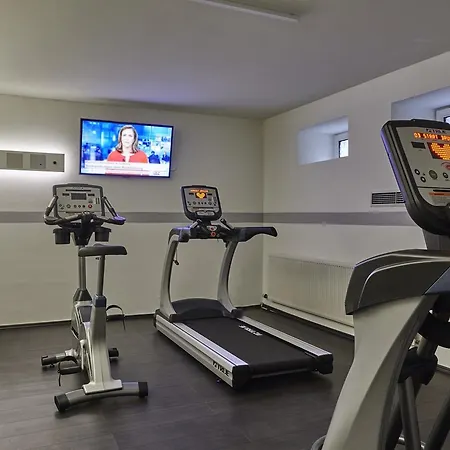 Hotel H+ Koeln 4*