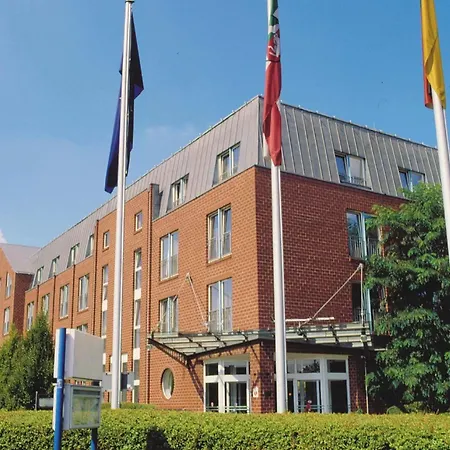 H+ Koeln Hotel 4*
